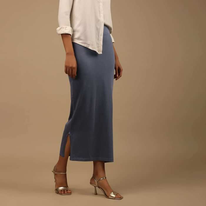 Ash Grey Shapewear Saree Petticoat In Cotton Lycra With Elastic Waistband And Slit