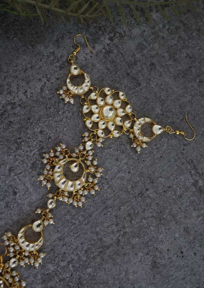 22K Gold Plated Kundan Braid Pin In Silver Alloy