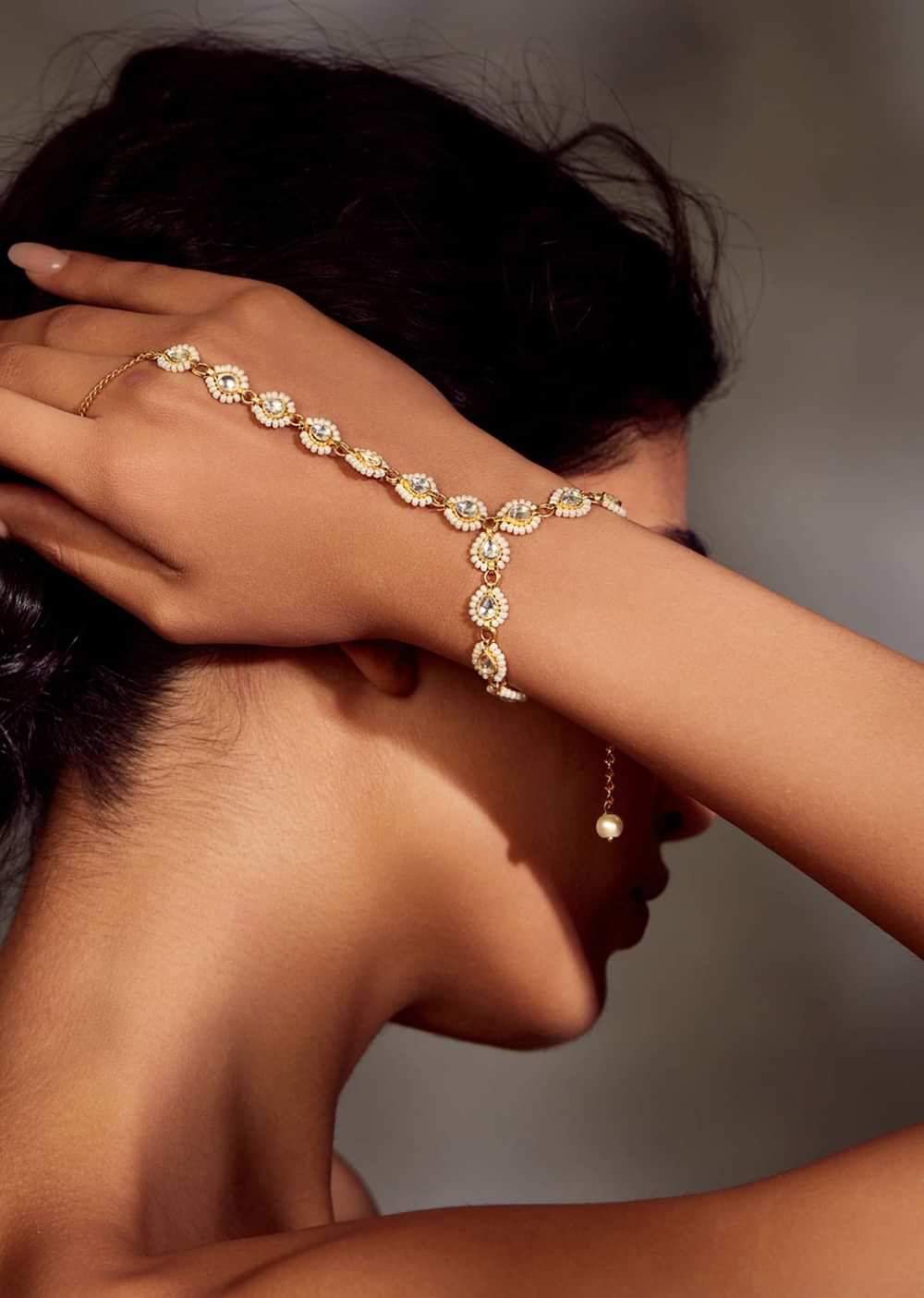 22k Gold Plated Kundan Hathphool In Silver Alloy