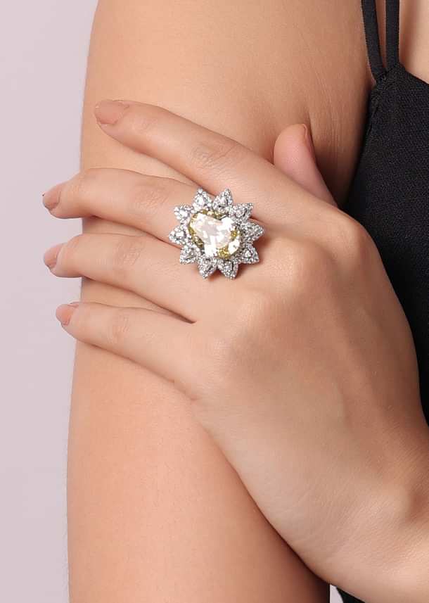 92.5 Sterling Silver Ring Embedded with Yellow Stone And Faux Diamonds