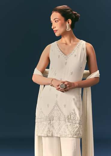 Off White Hand Embroidered Sharara Suit With Choker Dupatta Off White Hand Embroidered Sharara Suit With Choker Dupatta