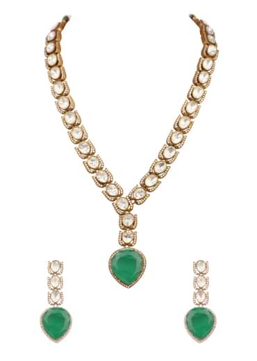 Green And Gold Kundan Long Necklace Set In Mix Metal
