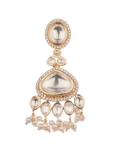 Gold And White Mix Metal Kundan Choker Necklace Set