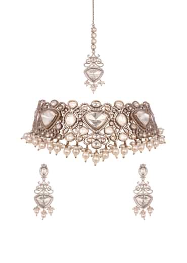 Silver And White Victorian Kundan Choker Set In Mix Metal