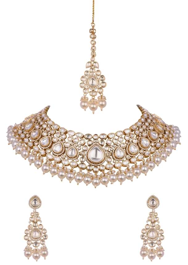 Gold And White Indian Kundan Necklace Set In Mix Metal