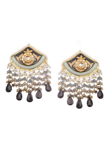 Gold And Black Kundan Necklace Earrings Set