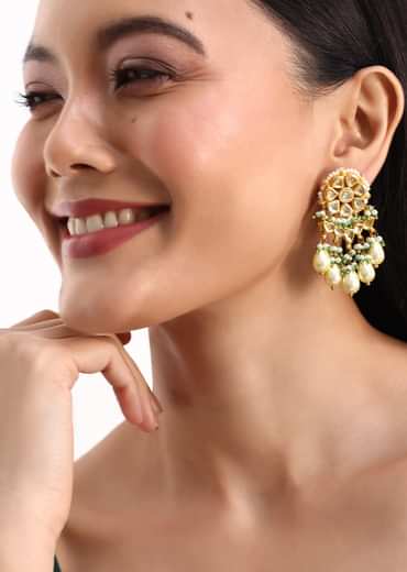 Gold And Green Short Kundan Necklace Set In Mix Metal