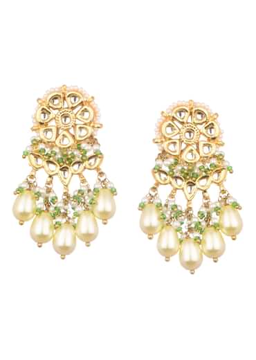 Gold And Green Short Kundan Necklace Set In Mix Metal