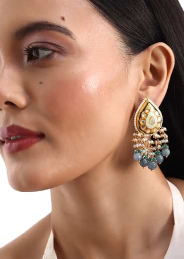 Gold And Blue Kundan Short Necklace Set In Mix Metal