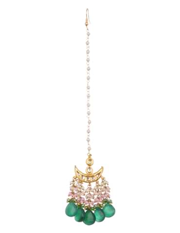 Gold And Green Kundan Mang Tikka In Mix Metal