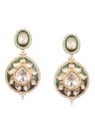 White And Gold Kundan Mix Metal Necklace With Earrings