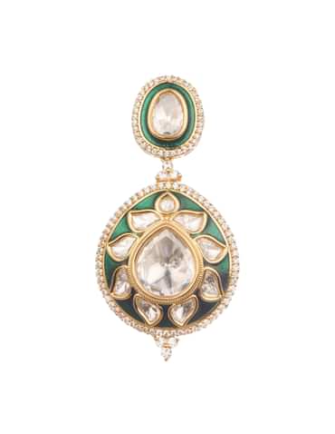 White And Gold Kundan Mix Metal Necklace With Earrings