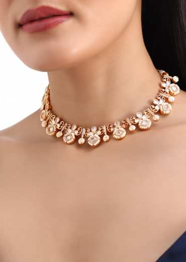 Gold And White Kundan Short Necklace Set