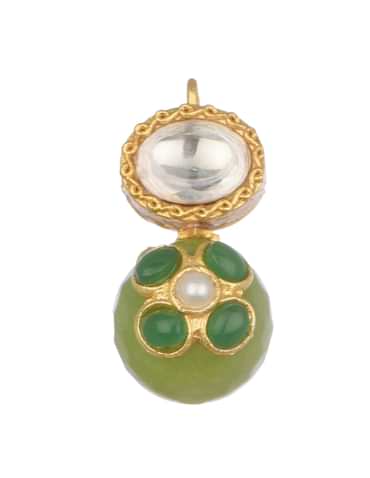 White And Green Kundan Stud Earrings In Mix Metal