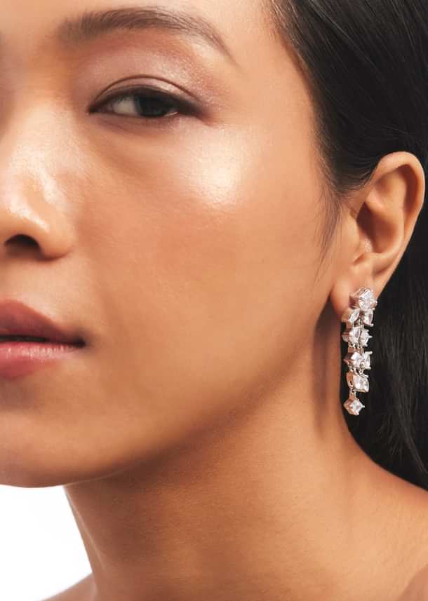 Silver Zircon Embellished Layered Necklace And Earrings Set