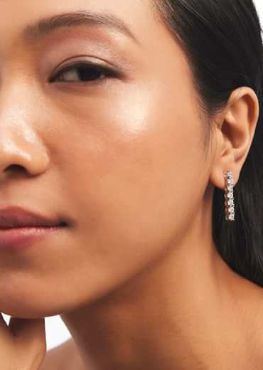 Silver Zircon Short Necklace Set
