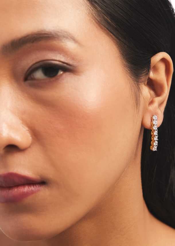 Silver Zircon Stone Short Necklace Set
