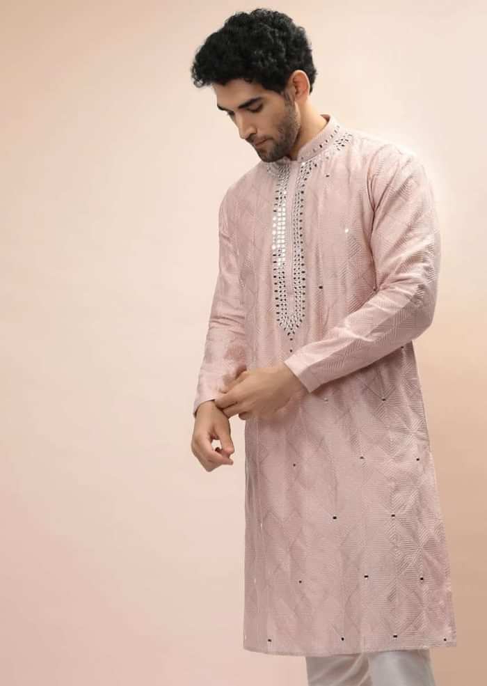 Baby Pink Kurta Set In Silk With Thread Embroidered Geometric Jaal And Mirror Buttis