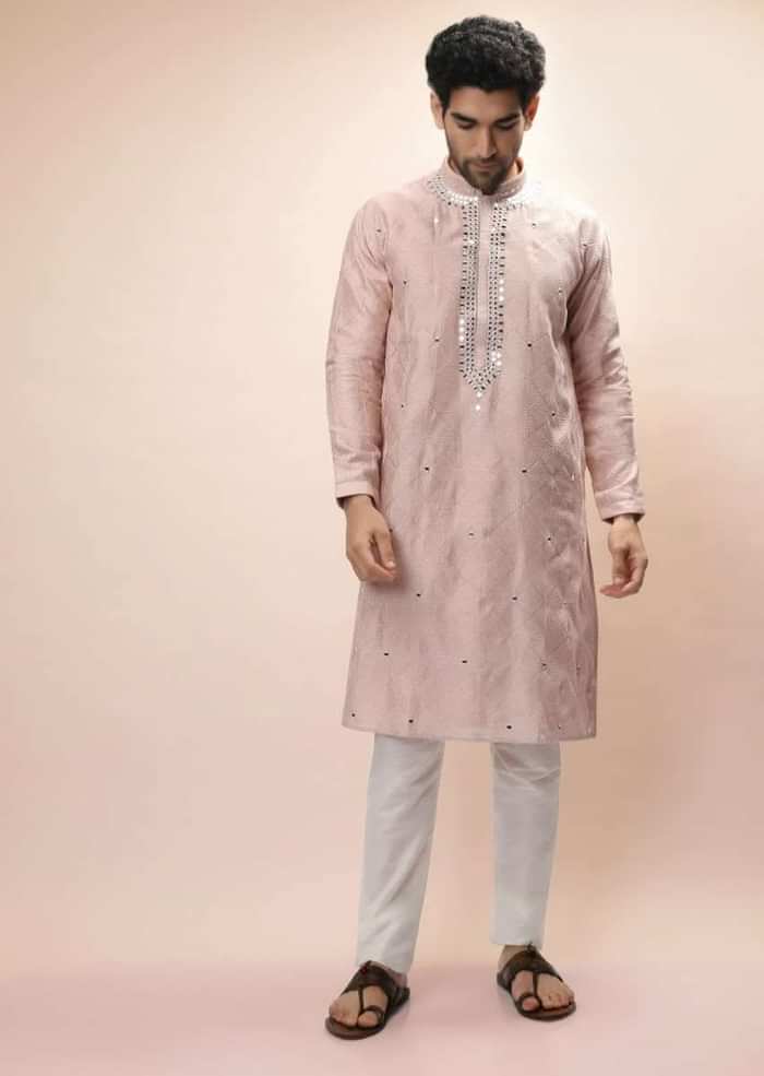 Baby Pink Kurta Set In Silk With Thread Embroidered Geometric Jaal And Mirror Buttis