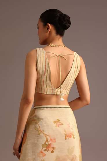 Beige Crushed Abstract Print Saree With Lace Pallu Border