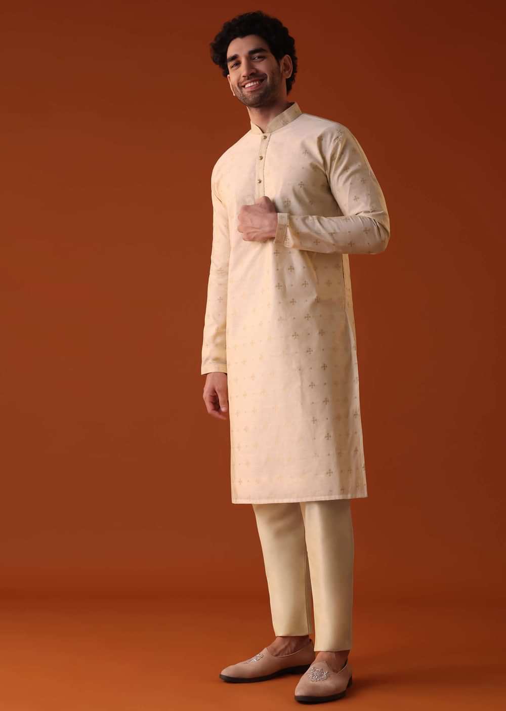 Beige White Kurta Set In Bangalore Art Silk With Zari Work