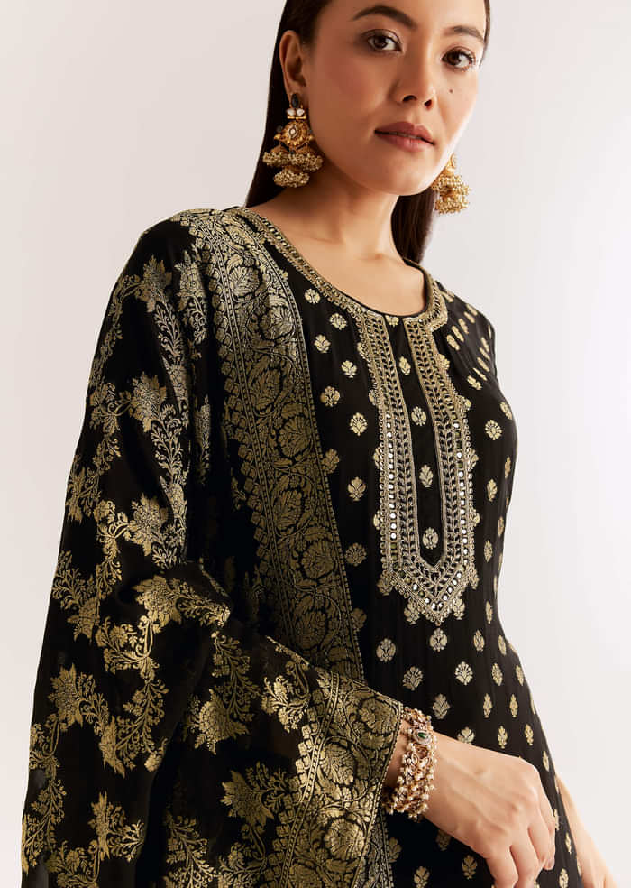 Black Georgette Banarasi Kurta Set With Mirror And Cutdana Neckline
