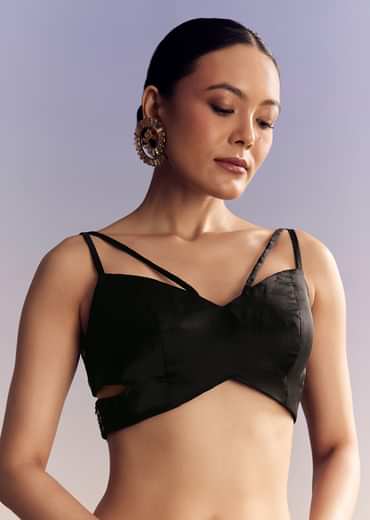 Black Net Saree With Golden Sequins And Cutdana Embroidery