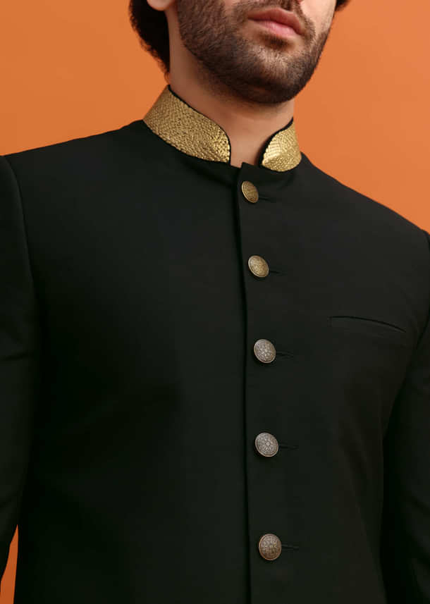 Black Indowestern Set With Zari Work For Men Black Indowestern Set With Zari Work For Men