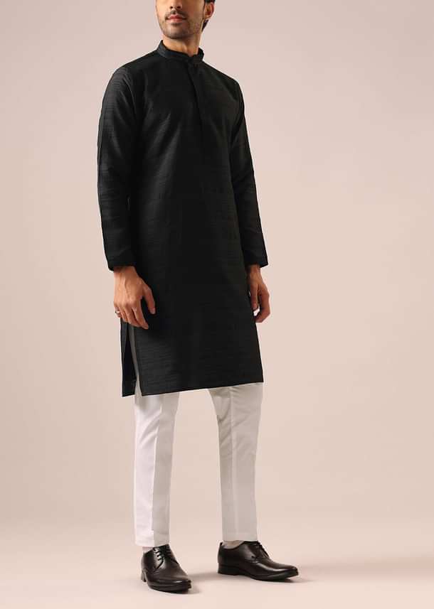 Black Jacket Kurta Set with Embroidered Work Black Jacket Kurta Set with Embroidered Work