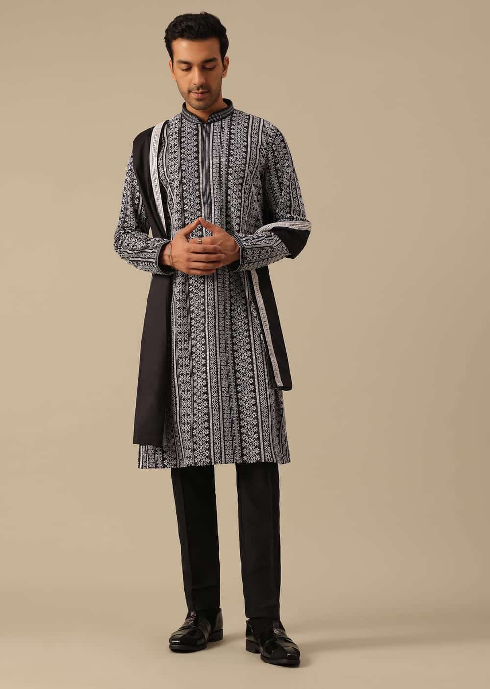 Black Kurta Set In Cotton Silk With Floral Motifs And Dupatta
