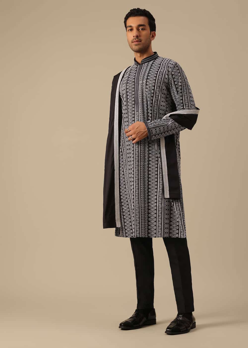 Black Kurta Set In Cotton Silk With Floral Motifs And Dupatta