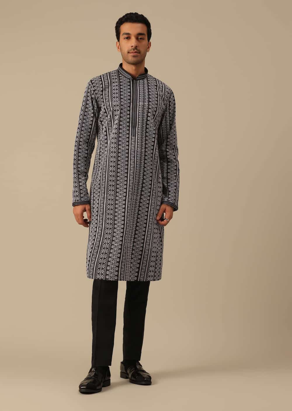 Black Kurta Set In Cotton Silk With Floral Motifs And Dupatta