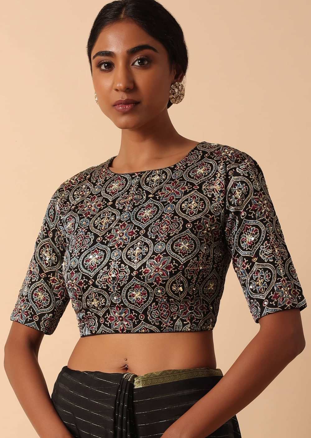 Black Linen Saree With Readymade Stitched Blouse