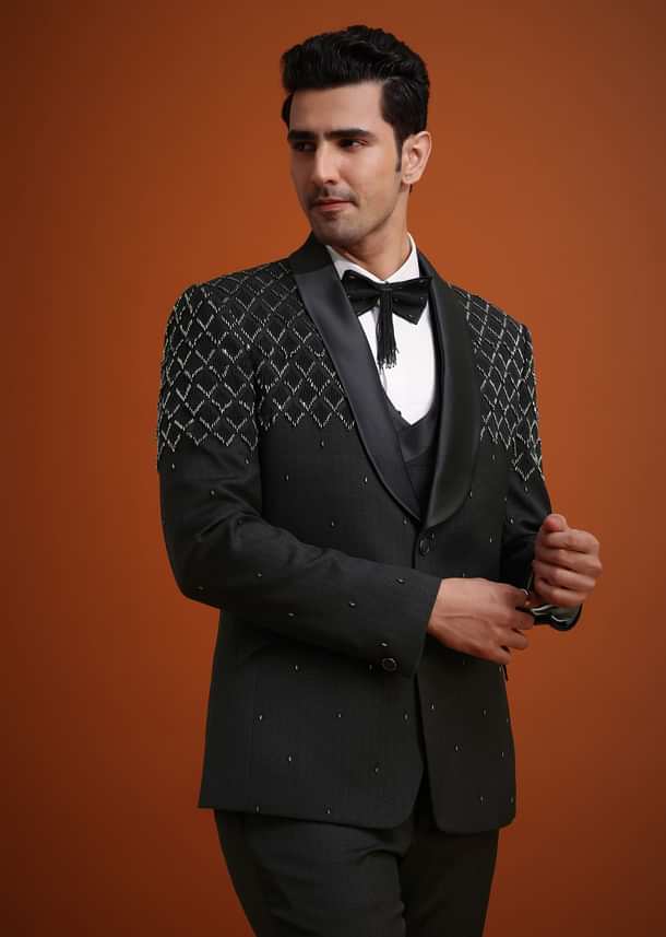 Black Salli Embellished Tuxedo Set Black Salli Embellished Tuxedo Set