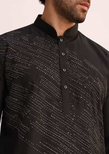 Black Silk Blend Kurta Set With Thread Embroidery