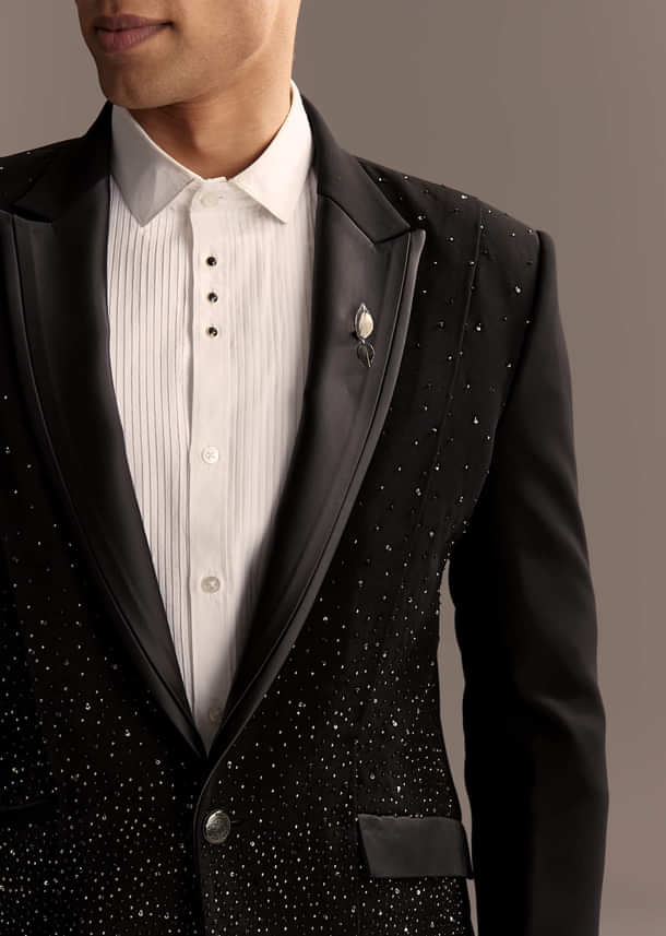 Black Tuxedo For Men With Embellished Embroidery Black Tuxedo For Men With Embellished Embroidery