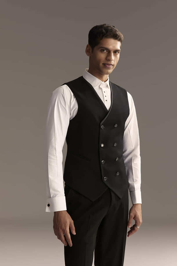 Black Tuxedo For Men With Rich Hand Embroidery Black Tuxedo For Men With Rich Hand Embroidery