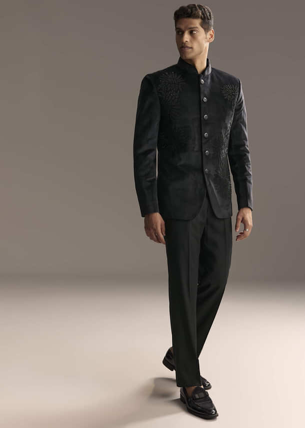 Black Velvet Jodhpuri Suit For Men With Beads And Sequins Work Black Velvet Jodhpuri Suit For Men With Beads And Sequins Work
