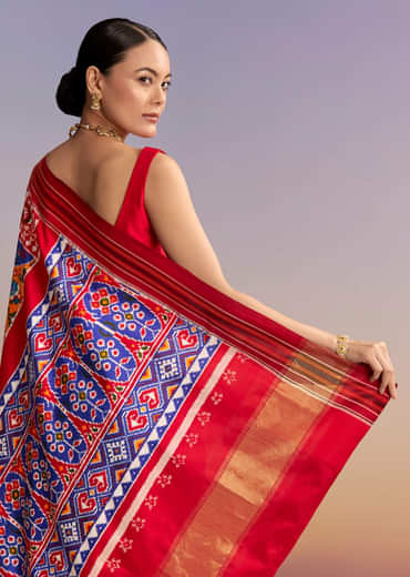Blue Silk Double Ikkat Handwoven Patola Saree With Floral Motifs