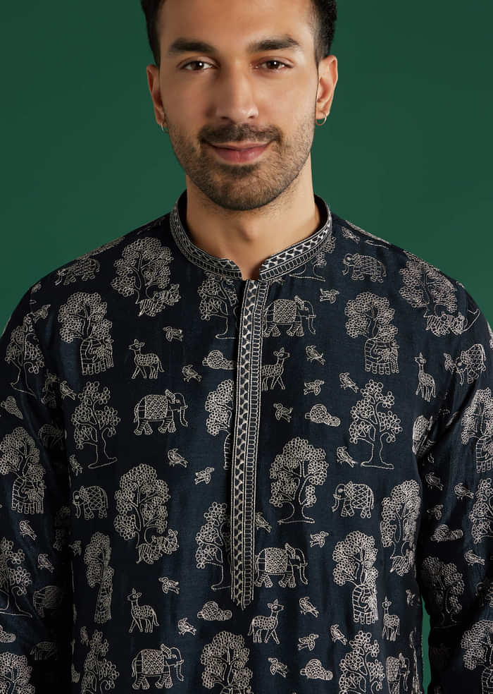 Blue Silk Kurta Set For Men With Animal Motif Thread Work