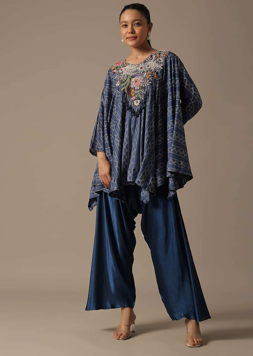 Blue Dhoti Set With Zari Work