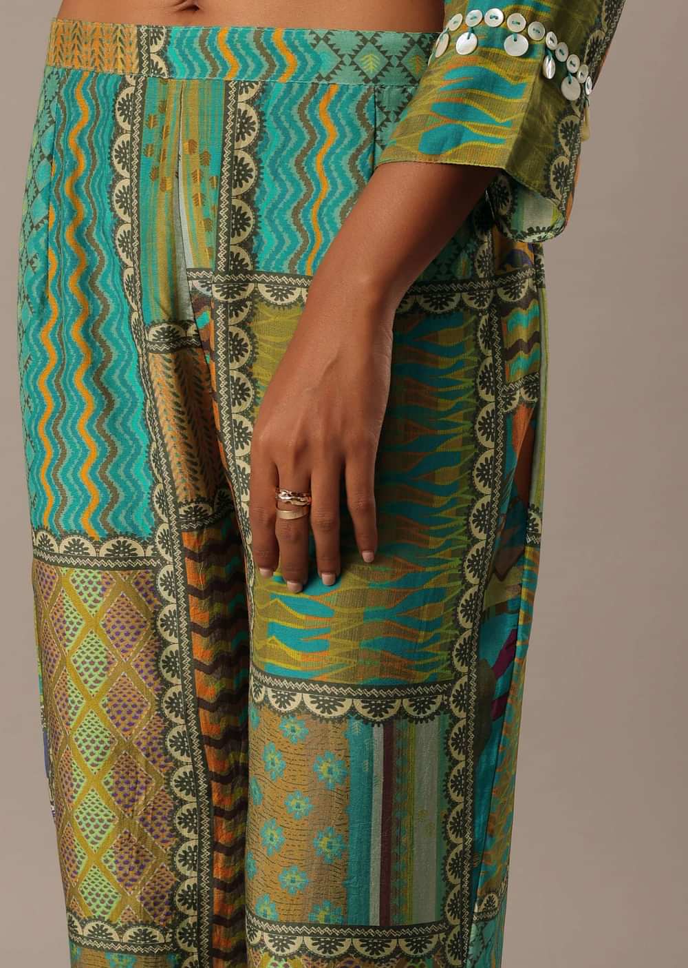Blue Printed Short Kurt Set In Crepe
