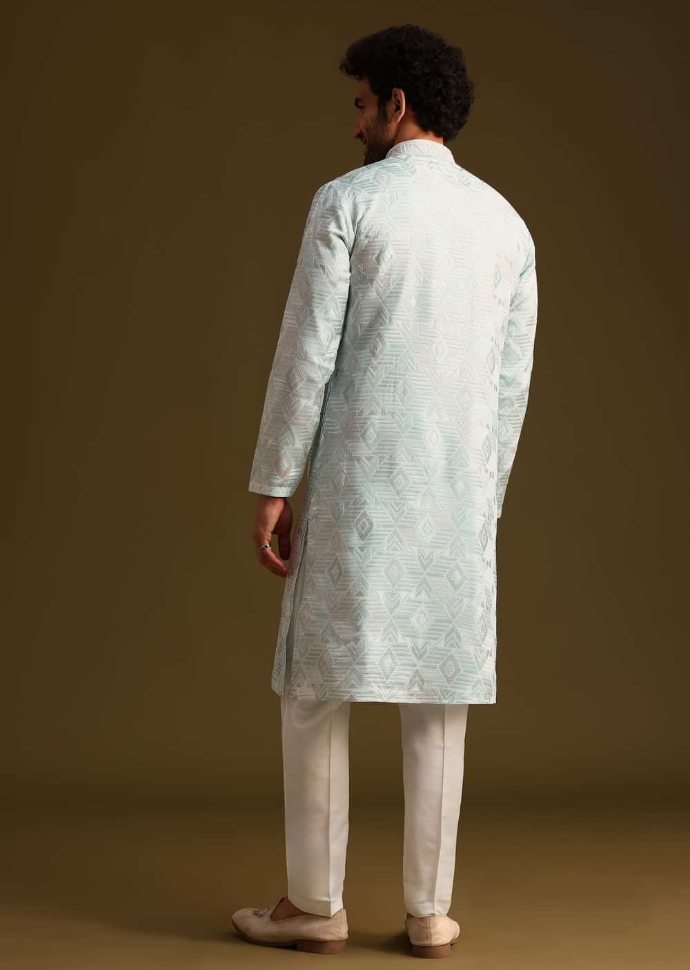 Blue Silk Mandarin Collar Kurta Set With Embroidered Yoke