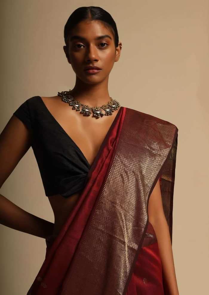 Cherry Red Saree Cotton Silk With Woven Buttis And Black Border Along With Unstitched Blouse
