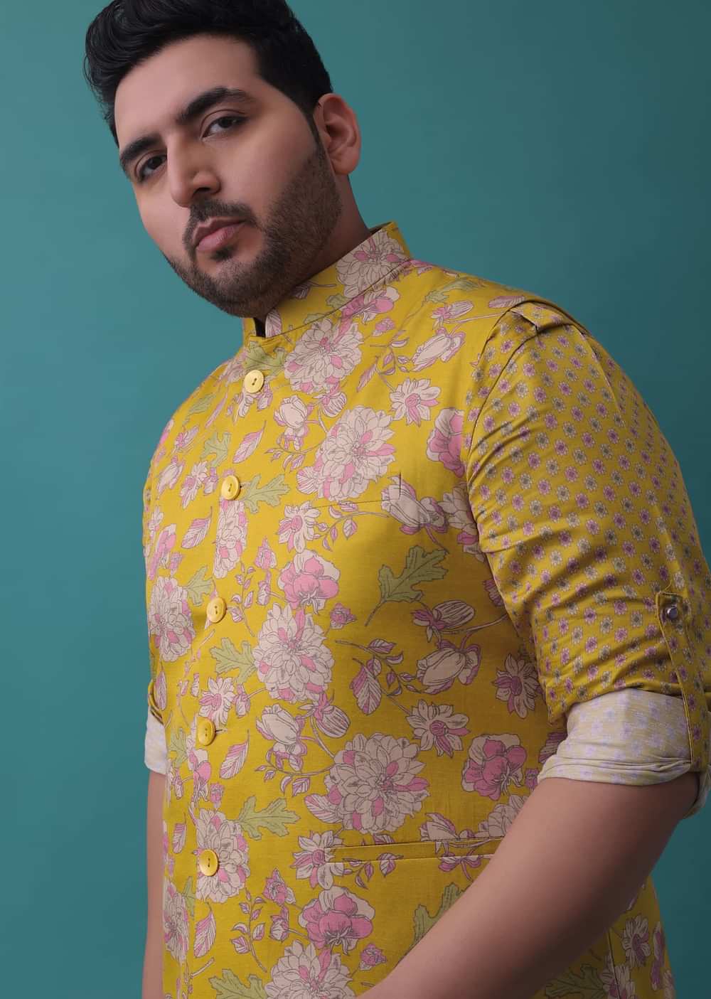 Chrome Yellow Jacket Kurta Set In Linen With Floral Pattern