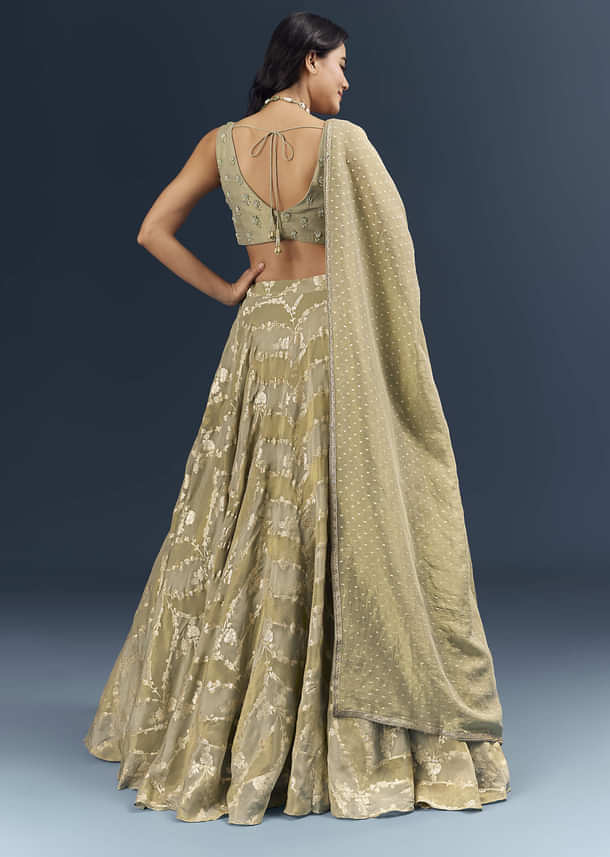 Cream Banarasi Silk Bridesmaid Lehenga With Heavy Hand Embroidery