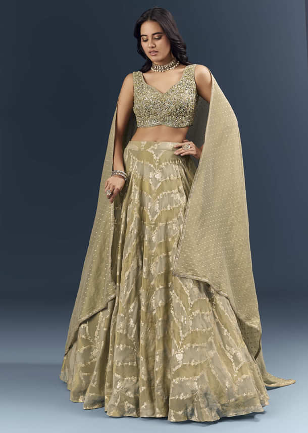 Cream Banarasi Silk Bridesmaid Lehenga With Heavy Hand Embroidery