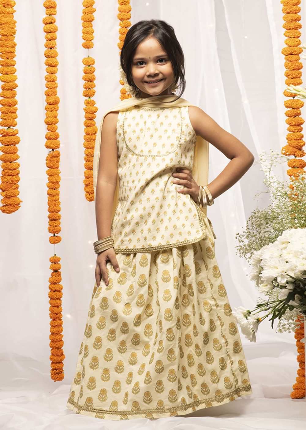 Kalki Girls Cream Lehenga And Kurta Set In Cotton With Floral Butti Print By Tiber Taber