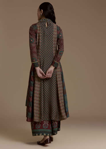 Dark Green Indie Print Muslin Kurta Set with Thread Work