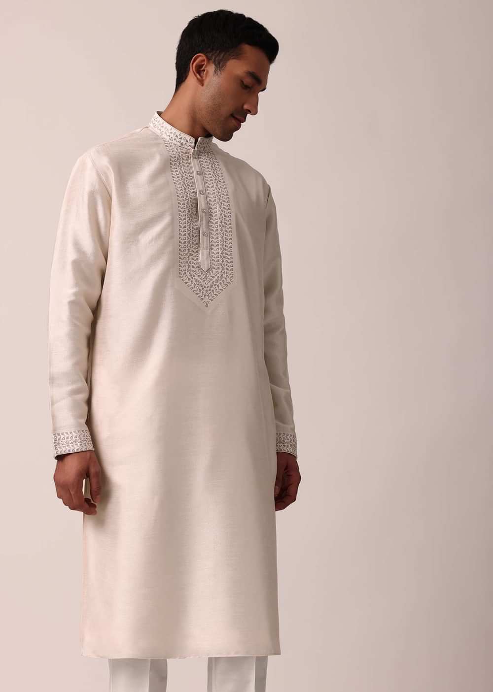 Elegant Peach Silk Kurta Set With Exquisite Cut Work